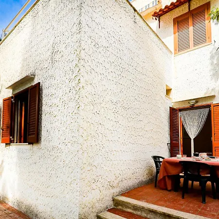 Apartament Sotto I Pini By Casa Di Marco Lido Conchiglia
